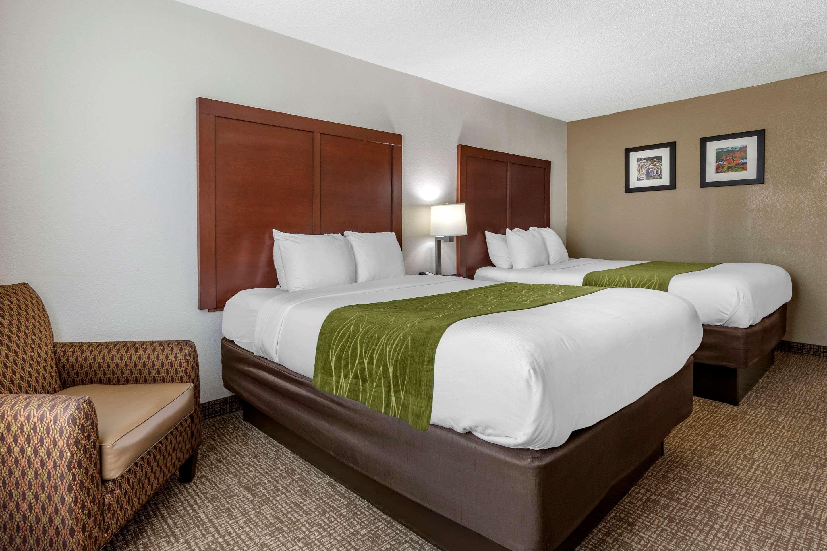 Comfort Inn Shelby Bagian luar foto