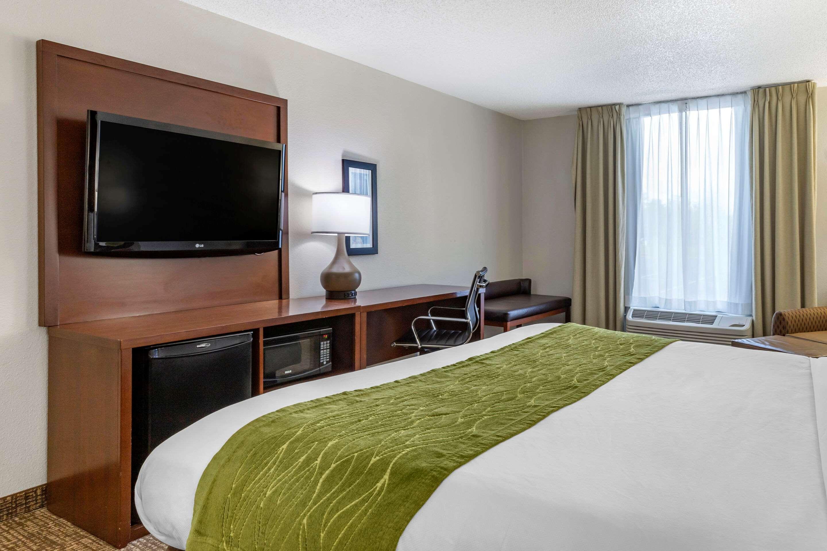 Comfort Inn Shelby Bagian luar foto