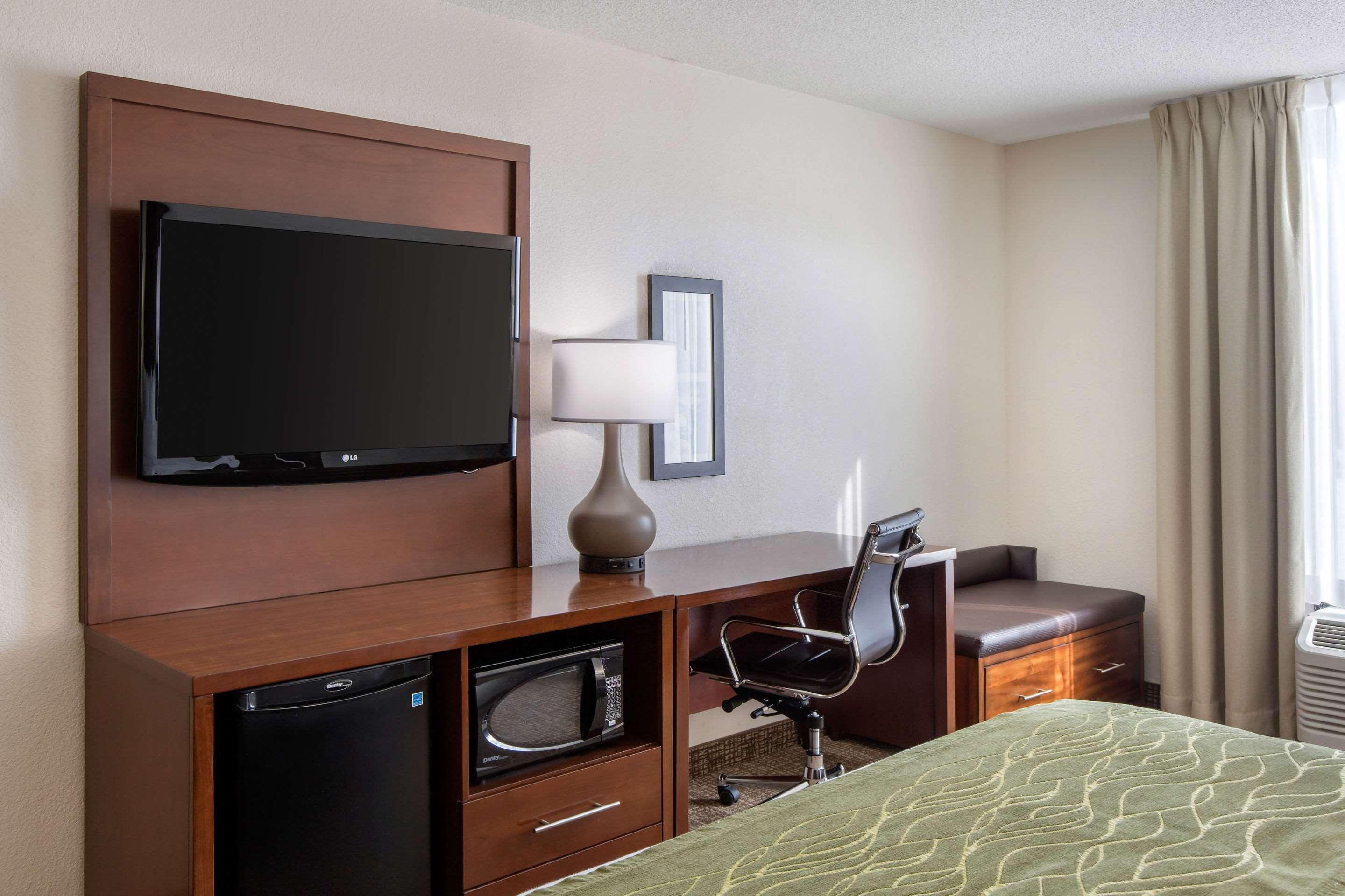 Comfort Inn Shelby Bagian luar foto
