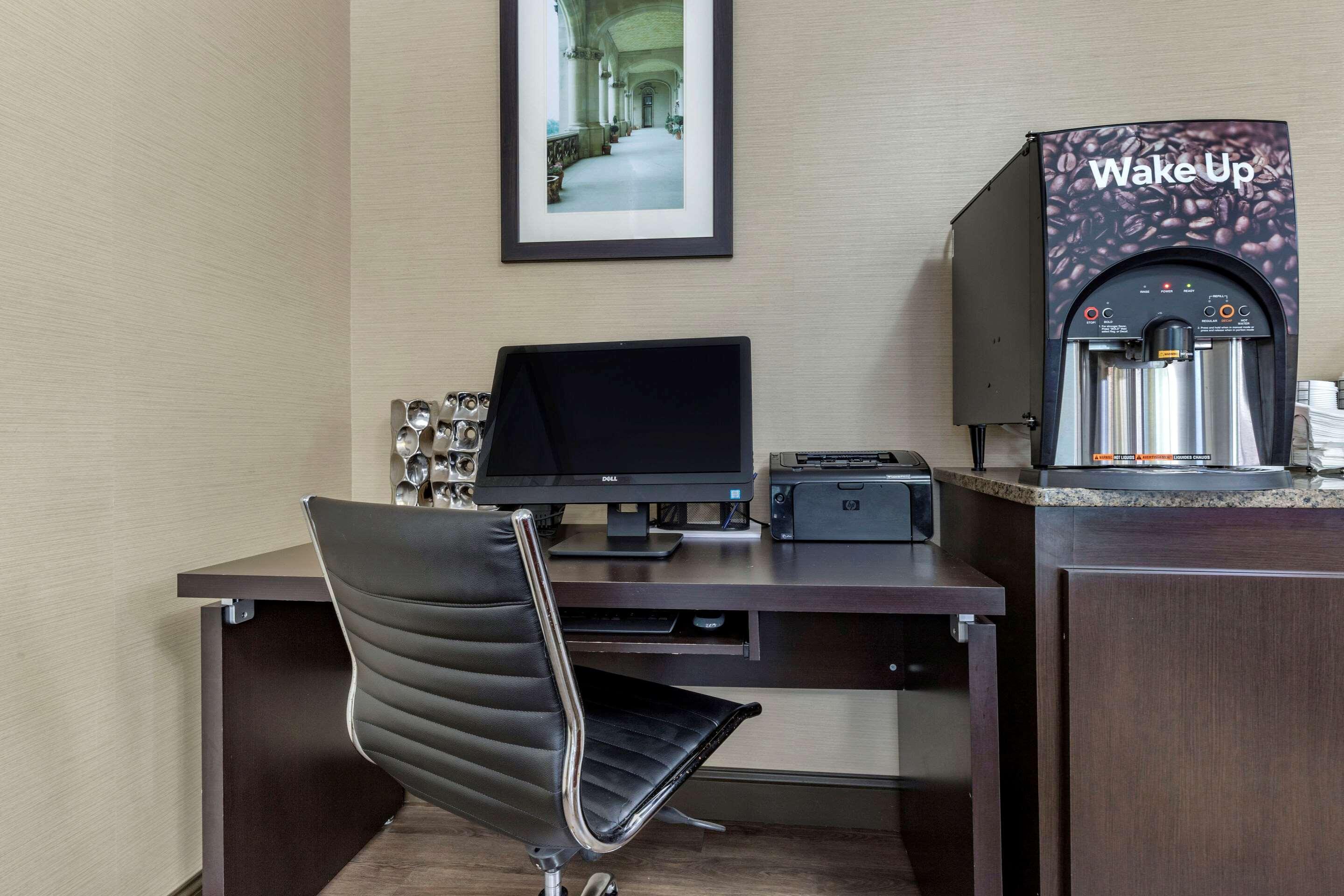 Comfort Inn Shelby Bagian luar foto