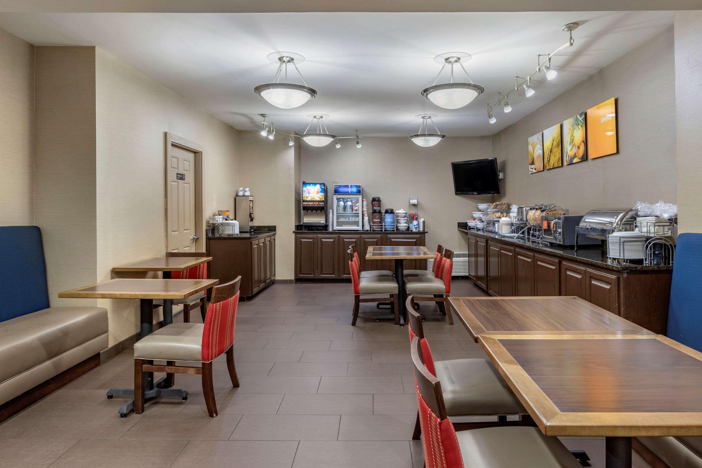 Comfort Inn Shelby Bagian luar foto