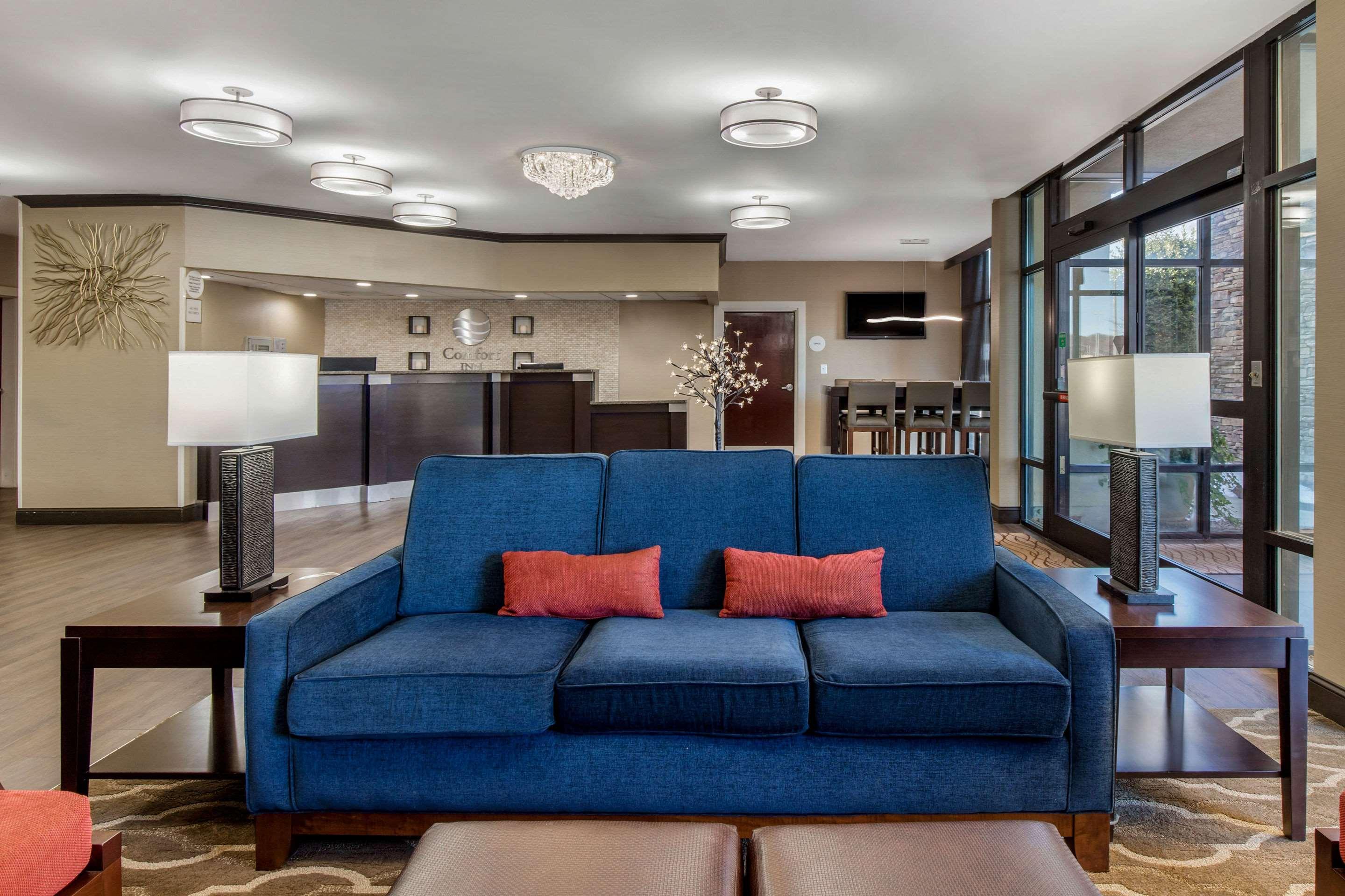Comfort Inn Shelby Bagian luar foto