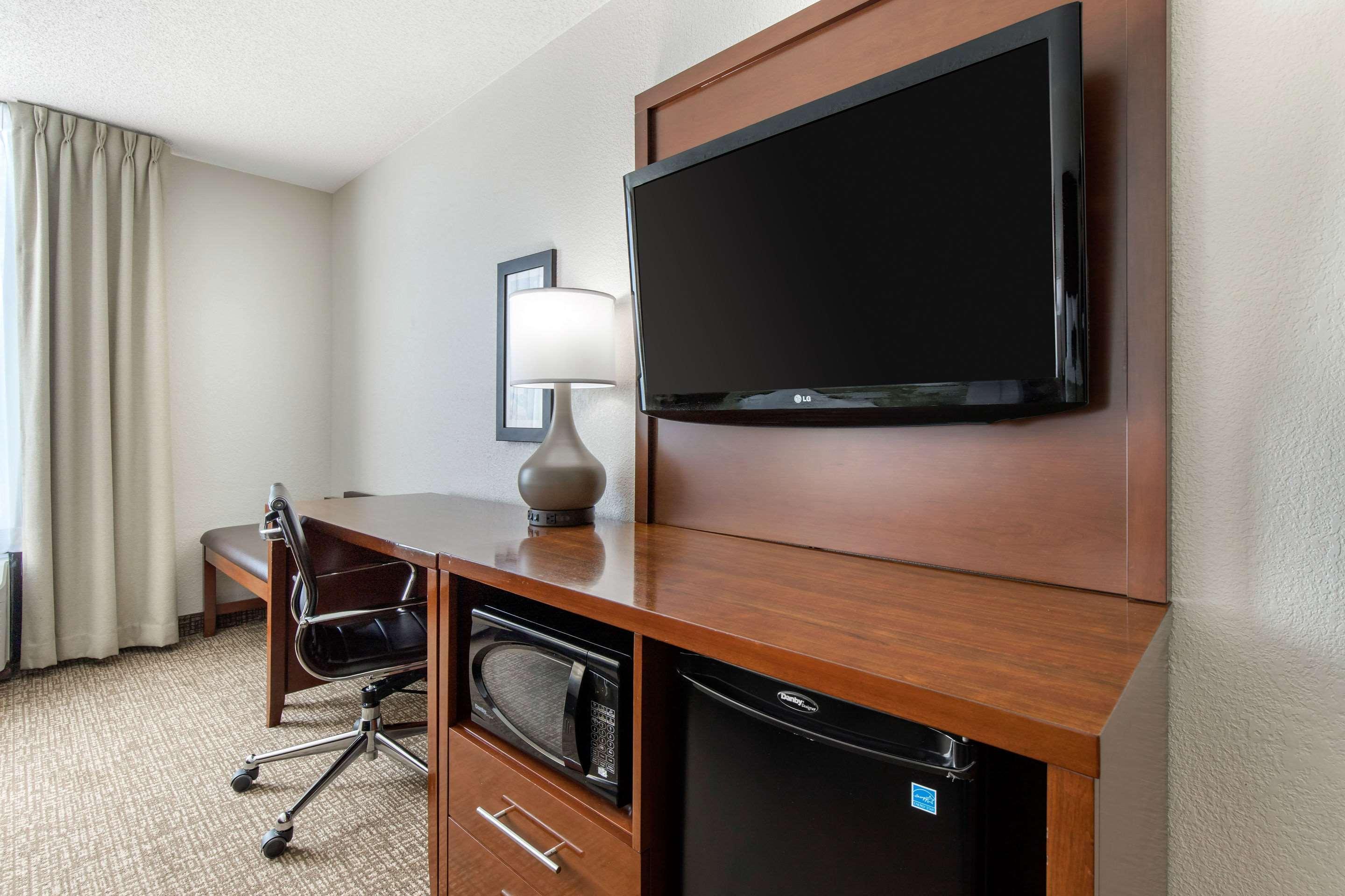 Comfort Inn Shelby Bagian luar foto