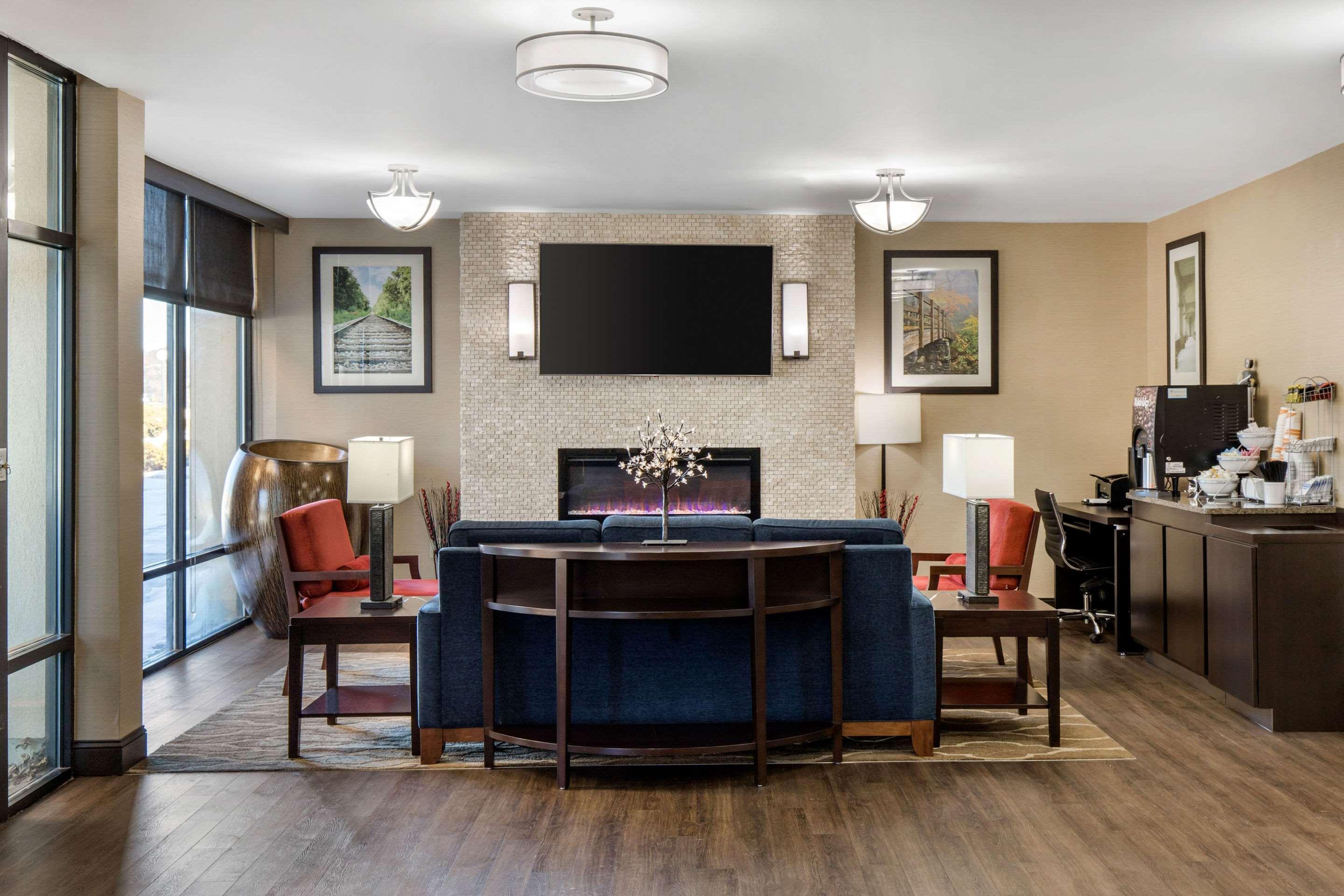 Comfort Inn Shelby Bagian luar foto