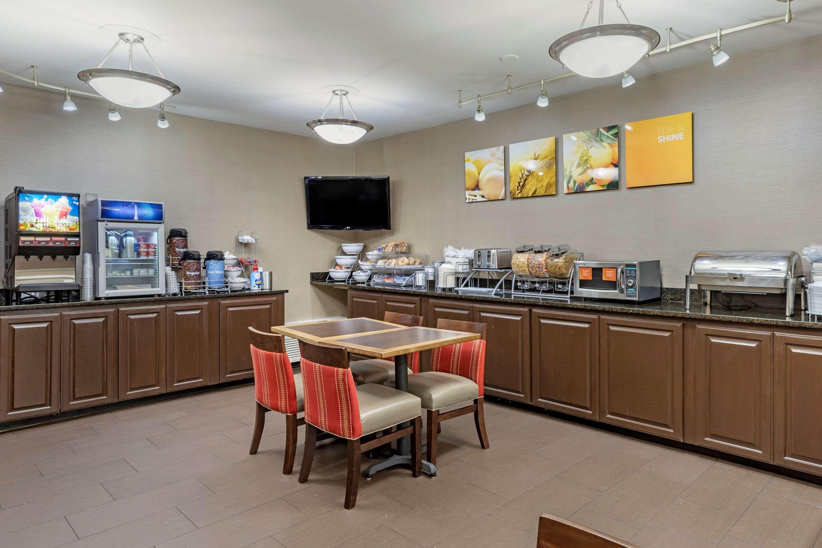 Comfort Inn Shelby Bagian luar foto