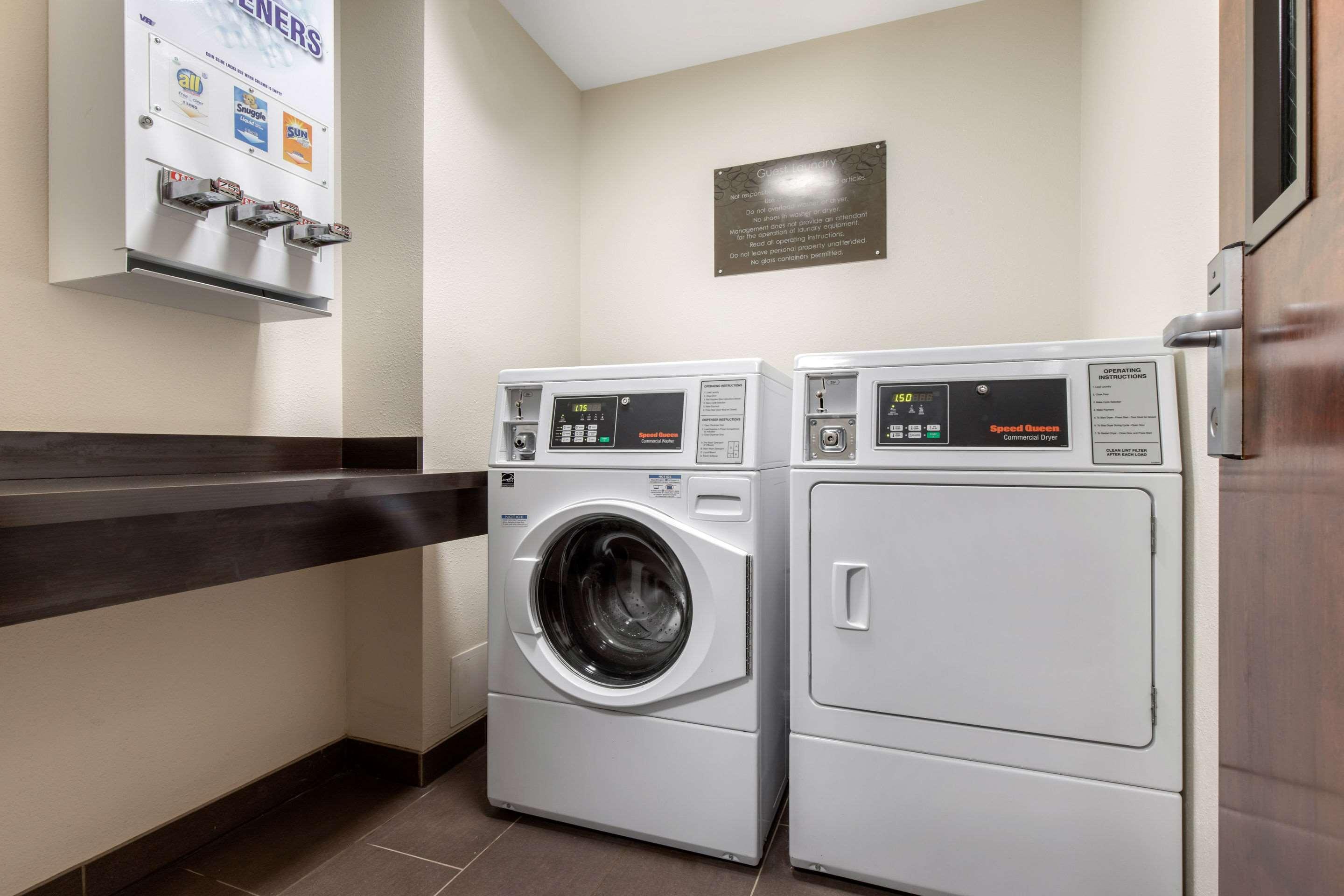 Comfort Inn Shelby Bagian luar foto