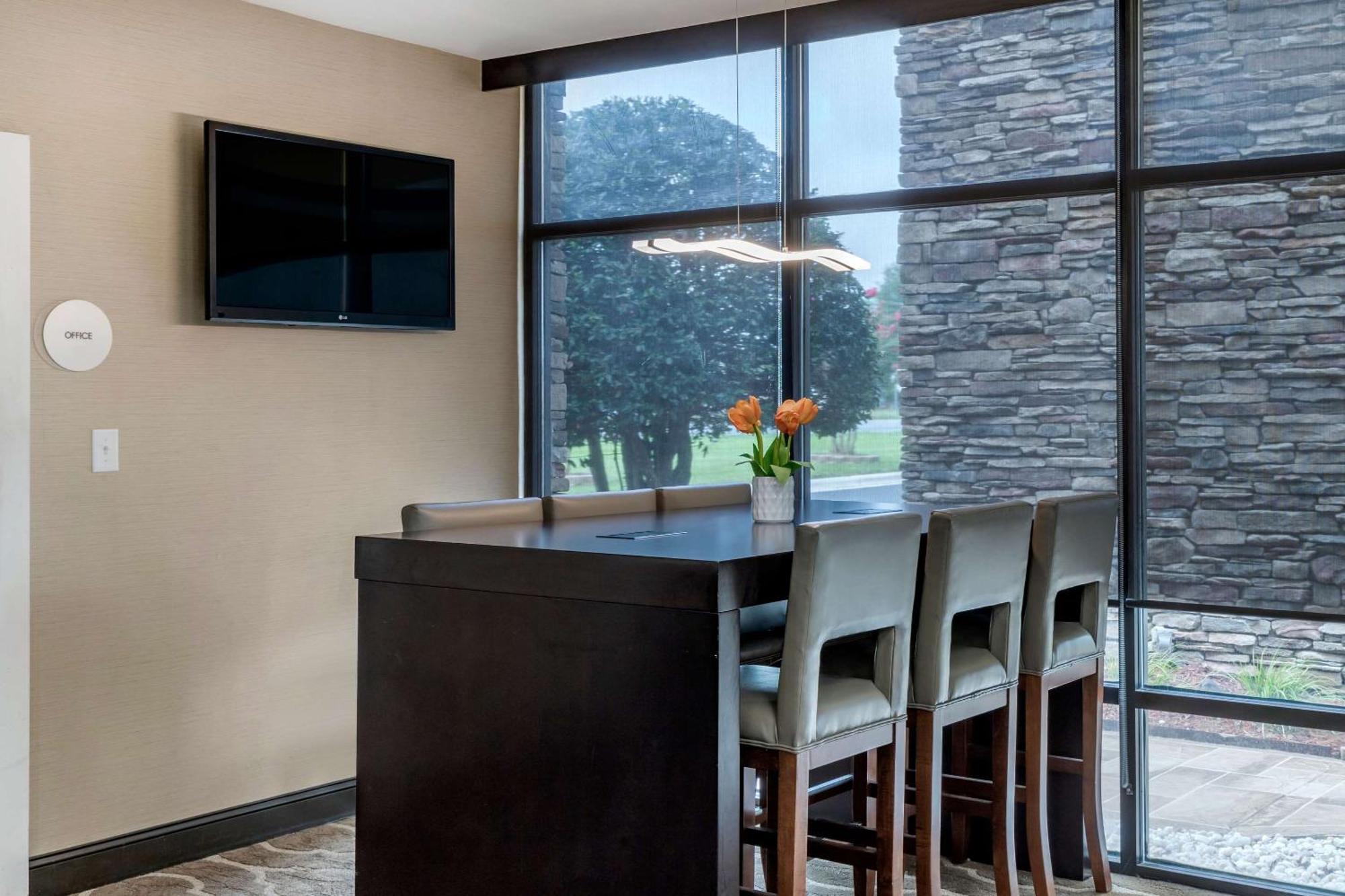 Comfort Inn Shelby Bagian luar foto