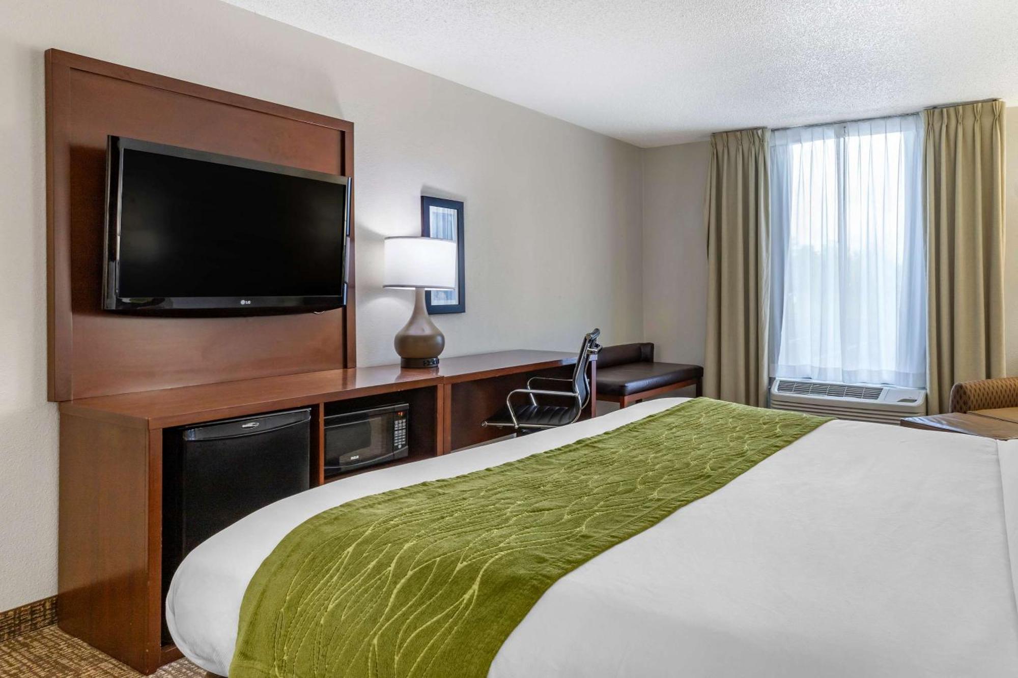 Comfort Inn Shelby Bagian luar foto